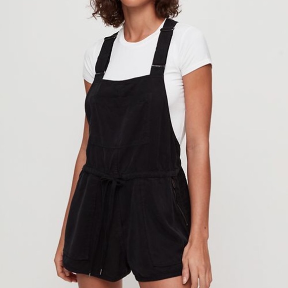 aritzia overall shorts
